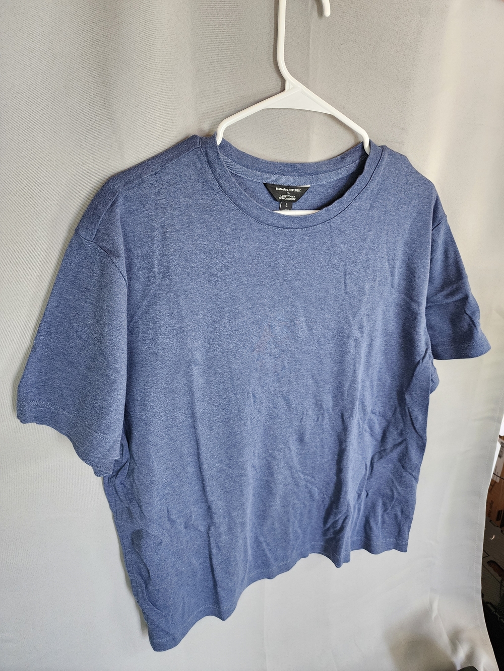Banana Republic Heathered Blue Short Sleeve Crewneck Tee